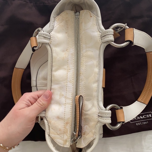 Coach satchel. White and silver. With original garment bag. - Picture 3 of 5